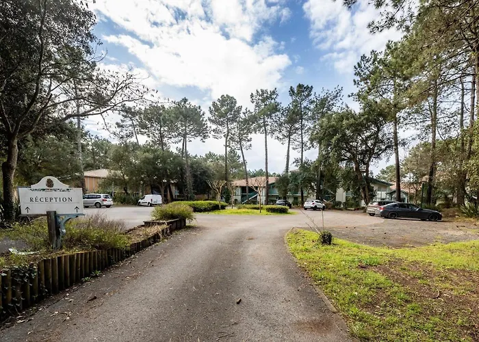 Apartamento Le Domaine du Golf de Pinsolle - maeva Home - Appartement vue golf 3 pièces 6 personnes - Sélection - super Home MAE-0853